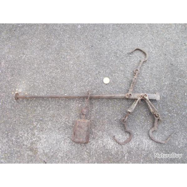 Balance Romaine (grand modele)  en acier et fonte du d�but du si�cle (1900 ou avant !!! )