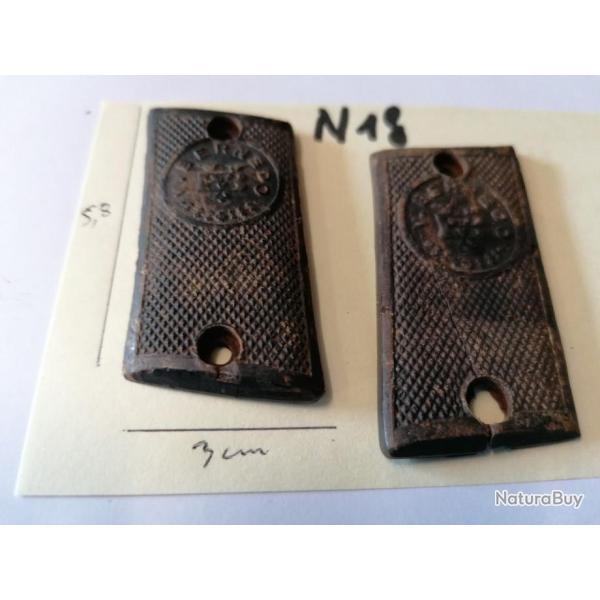 Plaquettes pour pistolet ou r�volver ( N�18)