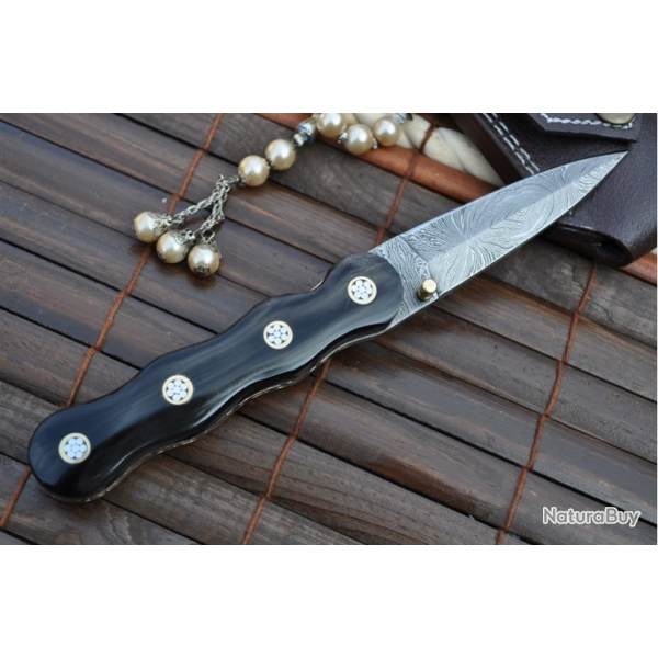 Superbe couteau pliant Damas fait main