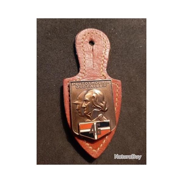 Insigne arm�e Fran�aise 46 eme regiment d'infanterie Artus bertrand pour EDITIONS ATLAS