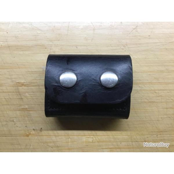 Ancienne cartouchi�re de ceinture 38 Sp ou 357 magnum