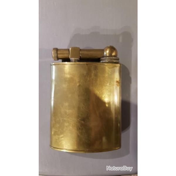 Ancien briquet laiton 40