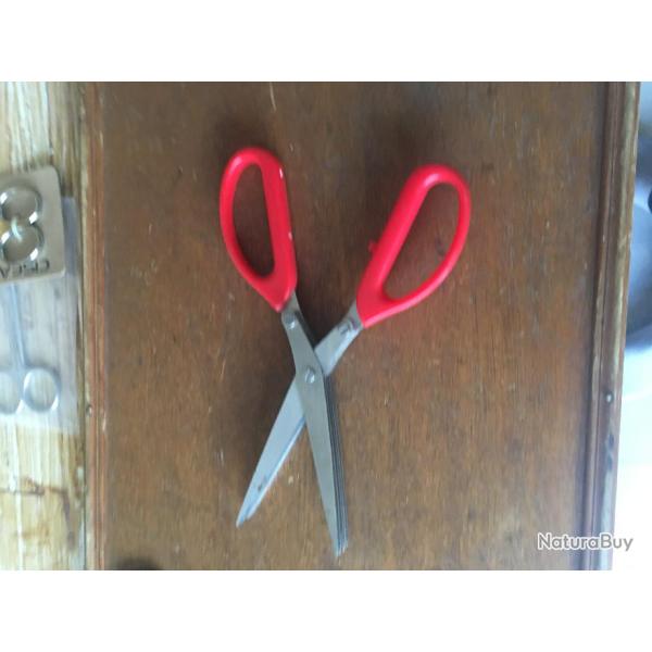 CISEAUX  COUPE HERBE  162 (2024)