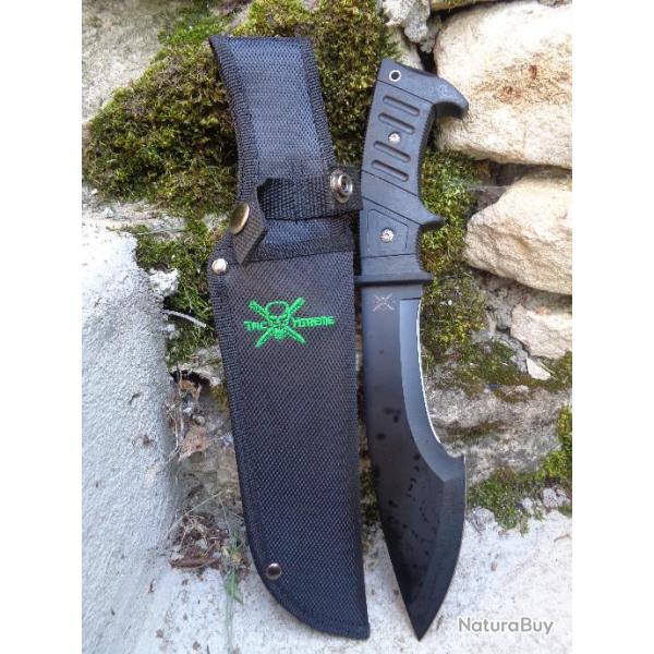 Couteau Kukri Bowie Frost Cutlery Lame Acier 3Cr13 Manche Abs Etui Nylon FTX25B