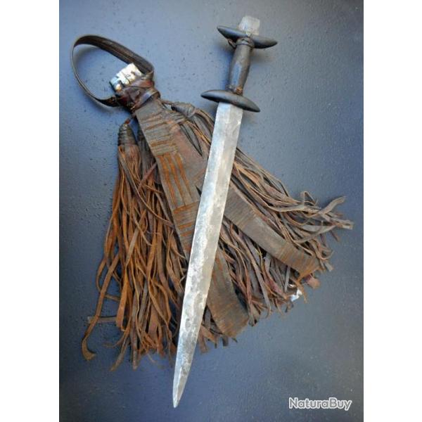 SUPERBE DAGUE KIRDI DES MONTS MANDARA,NIGERIA/CAMEROUN,art africain