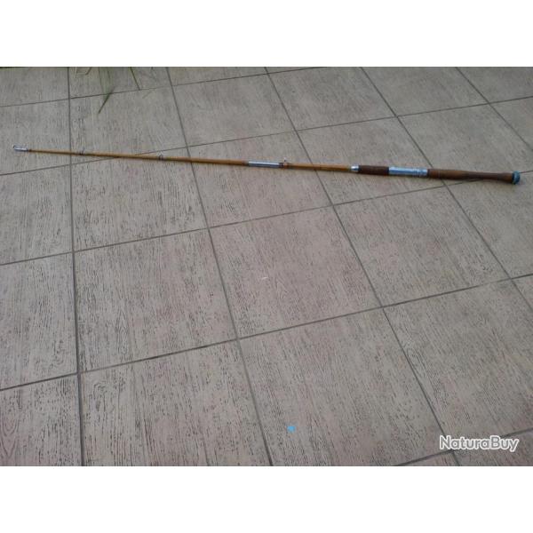 ANCIENNE CANNE  LANCER EN BAMBOU REFENDU