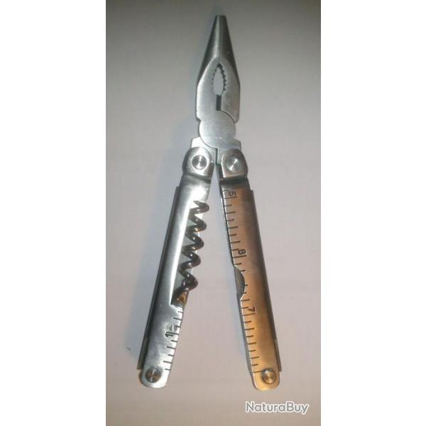 PINCE MULTIFONCTIONS AVEC 10 OUTILS