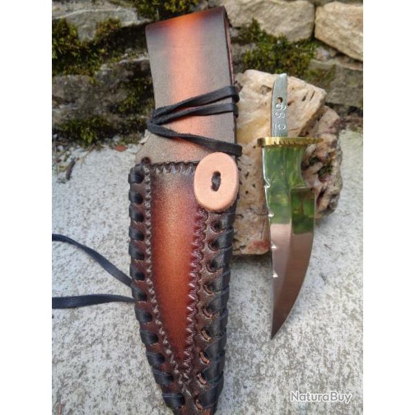 Lot de 2 Lames de Couteau � Customiser Clip Blade Acier Carbone Dos Guilloch� + Etui Cuir BL7723