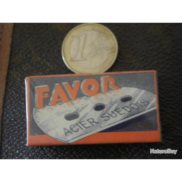 antique lames de rasoir FAVOR acier suedois non ouvert