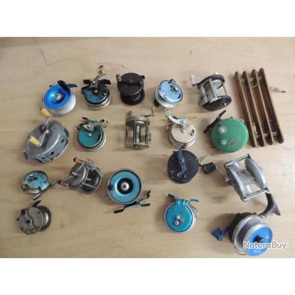 important lot de moulinet de peche pour la collection sorttie de grenier