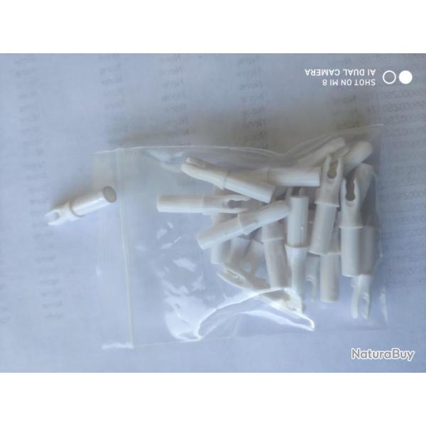 Lot de 20 Encoche Blazer Double Lock Nock Bohning, Blanche , Taille: pour ID  6.2mm d'arbre 7.6mm