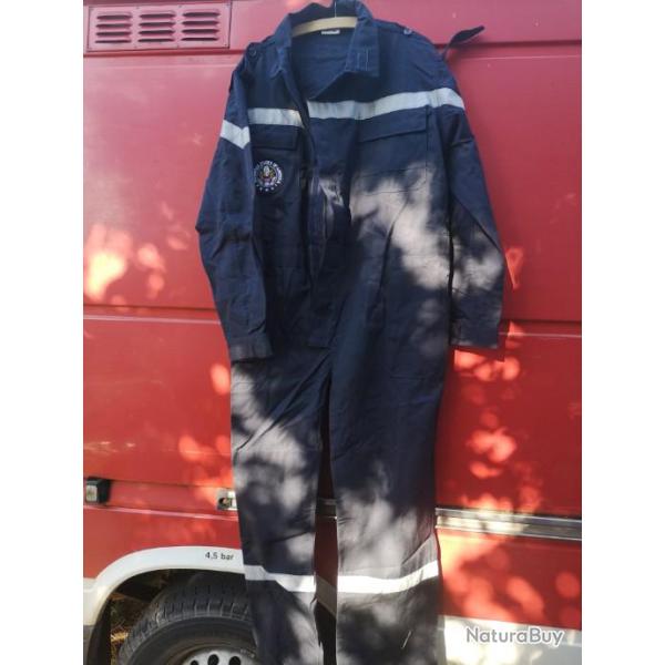 Combinaison bleu marine avec bandes r�fl�chissantes 108C