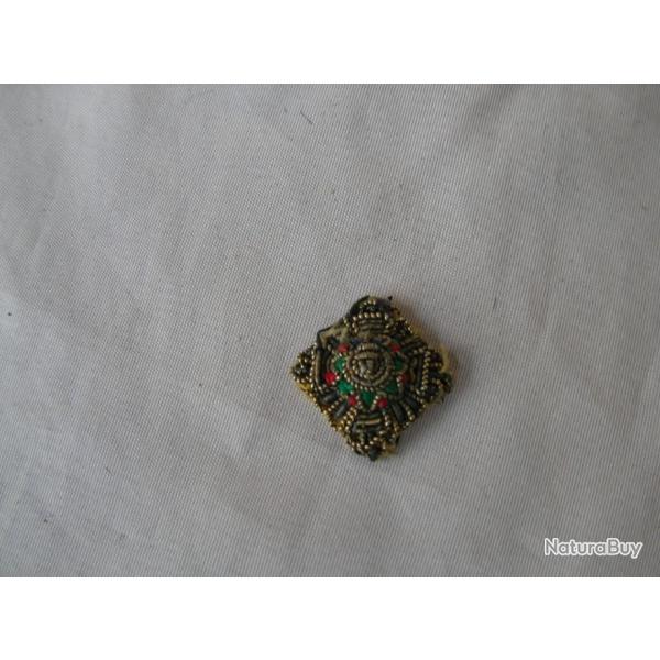 WW2/POSTWAR ANGLETERRE INSIGNE DE GRADE PATTE DE COL EN TISSU