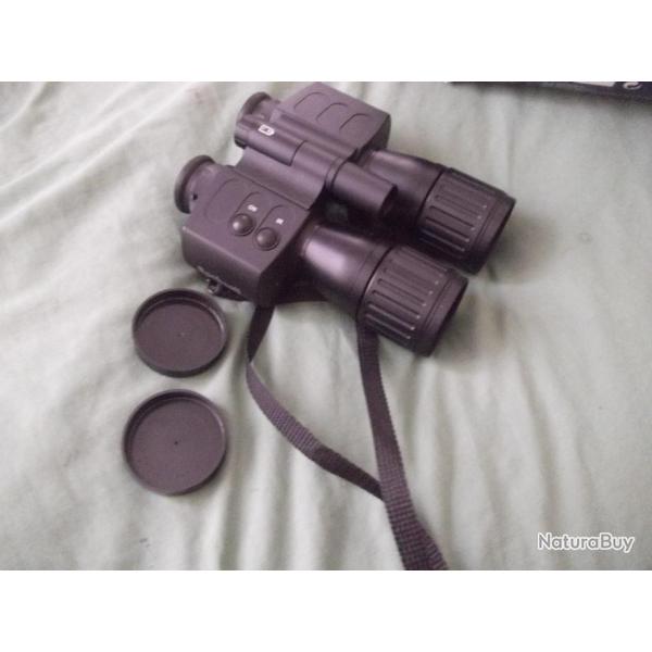 lunette de vision noctune Bushnell 3,1 X 50