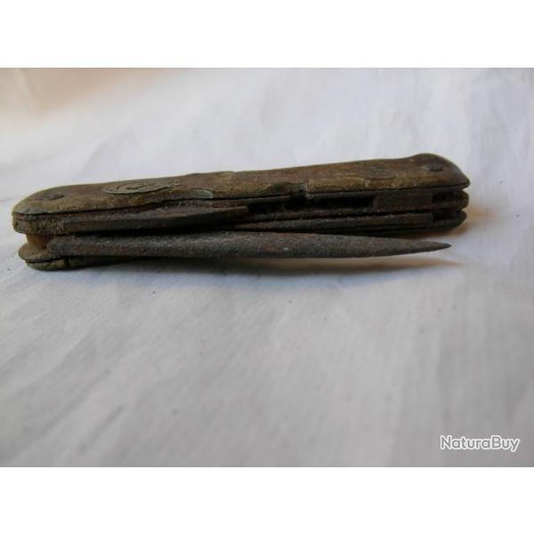 WW2 FRANCE/TROUPE COLONIALE CANIF AVEC DEVISE  PROL�TAIRE DE TOUS PAYS UNISSEZ VOUS