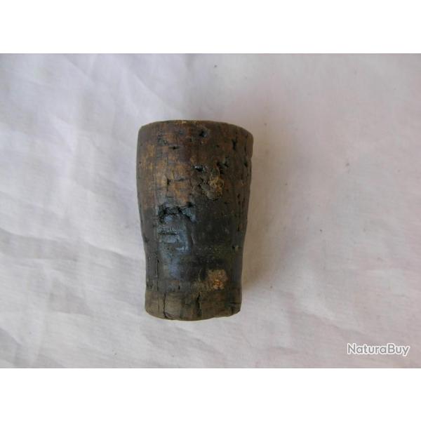 WW1/2  ANCIEN BOUCHON FRAN�AIS EN LI�GE DE VIN " GAUTHIER "