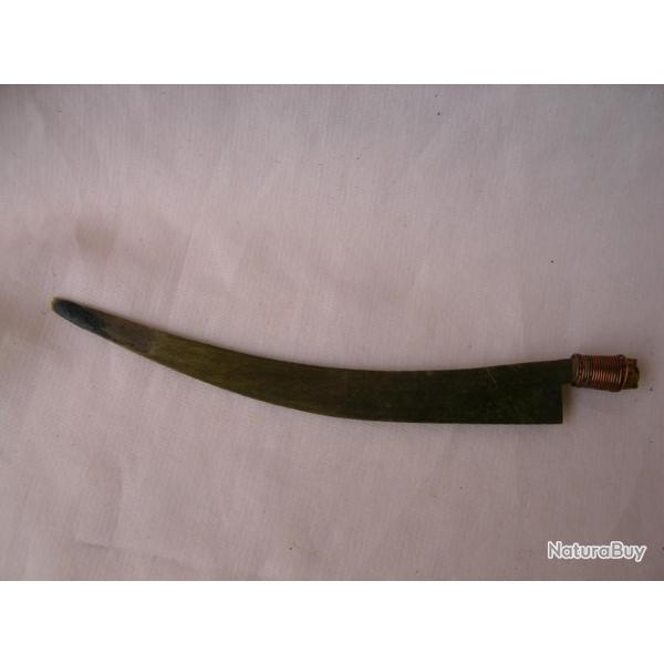 WW1 ARTISANAT DE TRANCH�ES TYPE COUTEAU LAME COURB�E /OUVRE LETTRE AVEC MOTIFS