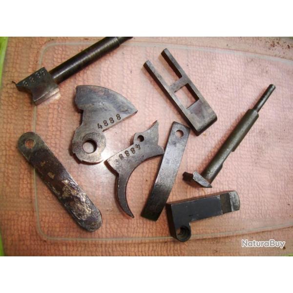 LOT DE PIECE US??  WINCHESTER,?