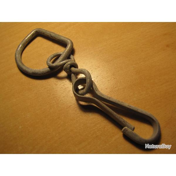 Anneau + mousqueton pour mat�riel militaire (yy)