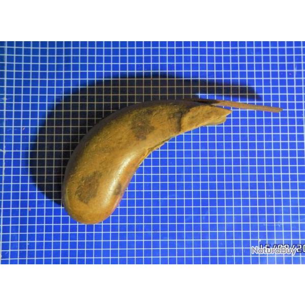 Crosse de pistolet  n�19 du XVIII�me pour double canon       ( Livr� par Happy post 11�)