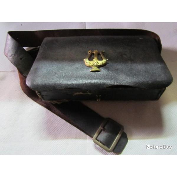 GIBERNE DE MUSICIEN AVEC BRETELLE