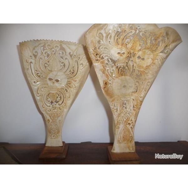 antiques sculptures os de buffle t�tes de mort - N�pal