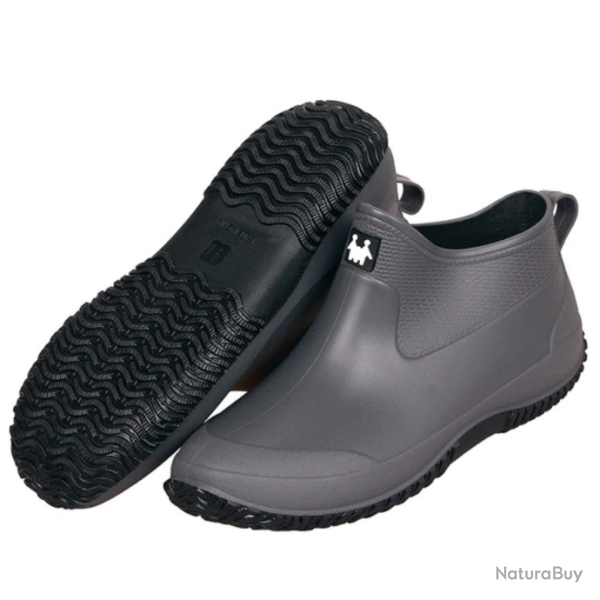 Bottes basses mixte du 35 au 44, grises.