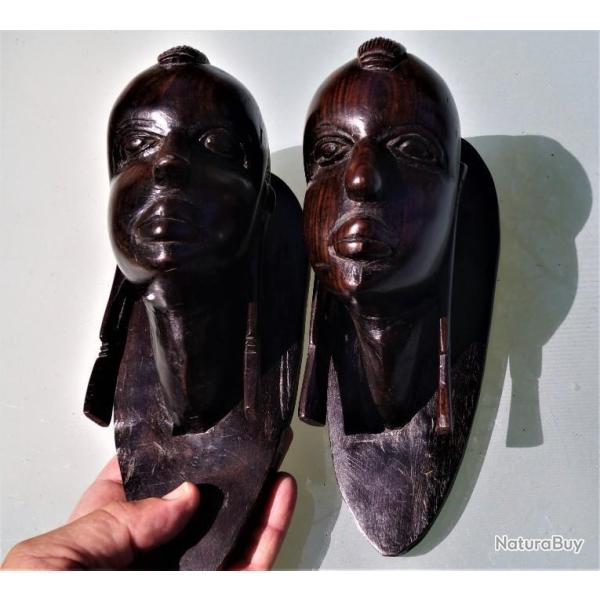 MAGNIFIQUE PAIRE DE SCULPTURES TRIBALES  EN BOIS PRECIEUX D' EB�NE VEINE  ET LOURD EPOQUE 1930//40//