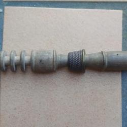 COUSETTE  MODELE GENDARMERIE  AVEC SON DES  GUERRE 1914-1918 POILU