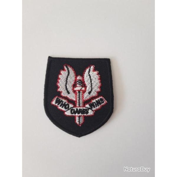 INSIGNE  DE BERET EN TISSU S.A.S.