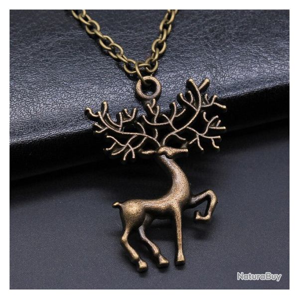 Collier avec pendentif  cerf, bronze, 70cm .