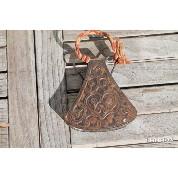 Poire  poudre marocaine vide de tout contenu