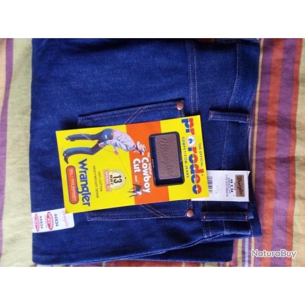 AUTHENTIQUE  PANTALON JEANS WRANGLER USA COWBOY WESTERN. Deux tailles possibles et trois longueurs