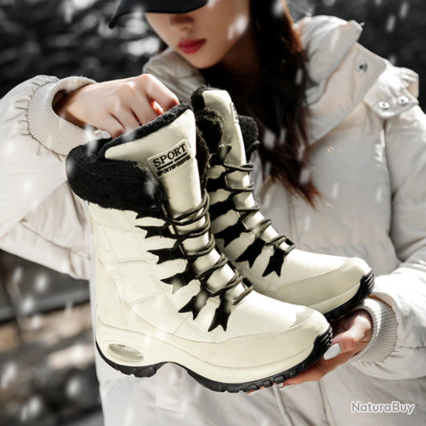 Bottes de neige , blanc cass�, tailles du 36 au 40.