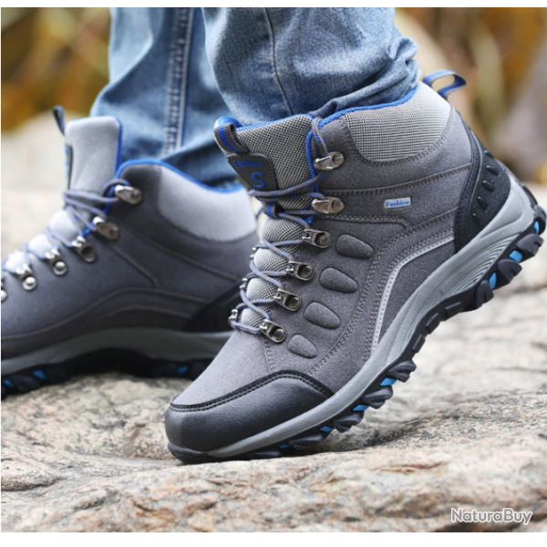 Chaussures femme montantes, gris, tailles 39  42.