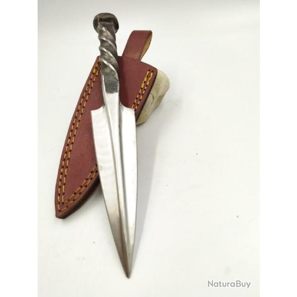 Dague � pointe de fl�che de chemin de fer Lame en acier en Carbone  avec Etui en Cuir PA443307V