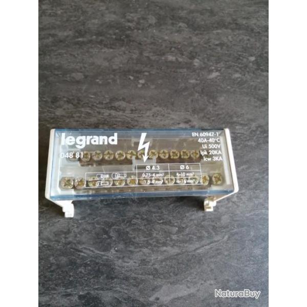R�partiteur Modulaire Legrand r�f�rence 08881