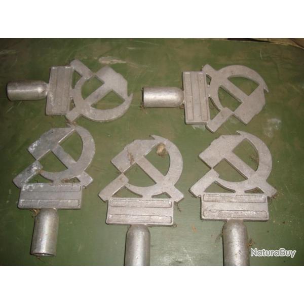 EMBOUT DE HAMPE  POUR DRAPEAU  LE LOT DE 5