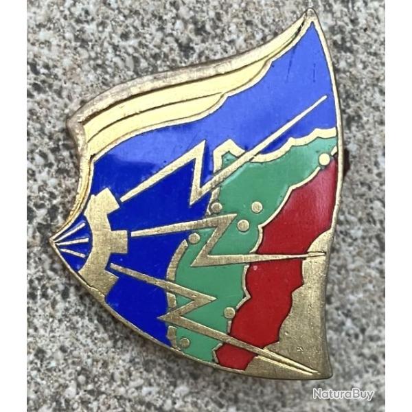 Groupement Transmissions Rgionales 806, cte dore, rouge fonc