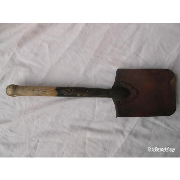 WW1WW2 PELLE DROITE INDIVIDUELLE RGLEMENTAIRE TYPE FRANCAISE 10 RIVETS DE FACE 54 CM