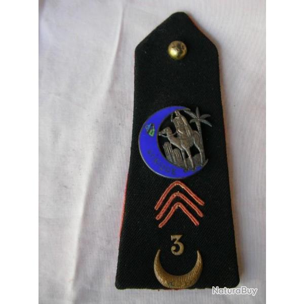 WW2/POSTWAR PATTE D'�PAULE ORIENTALE GRADE REGIMENT INSIGNE AFRIQUE