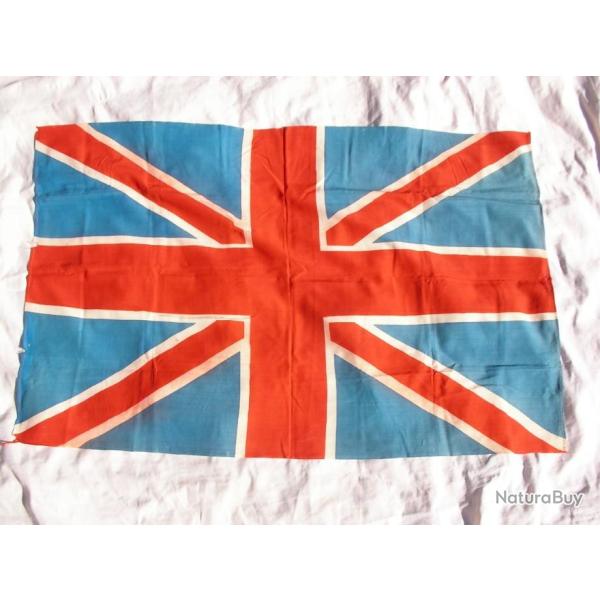 WW2 ANGLETERRE DRAPEAU ANGLAIS " UNION JACK "  DE LA LIB�RATION 1944/1945 111*73 CM
