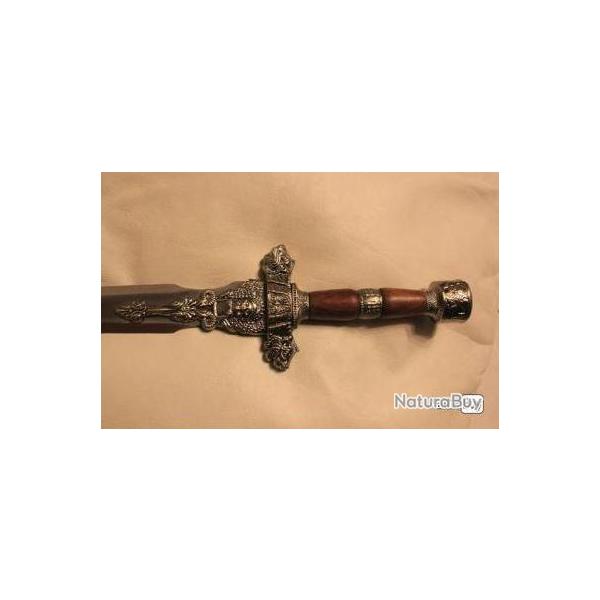 LOT DE 12 �P�ES D�coration M�di�vale (2)