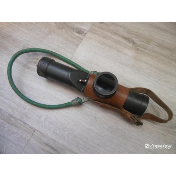 LAMPE DE SIGNALISATION MILITAIRE APX