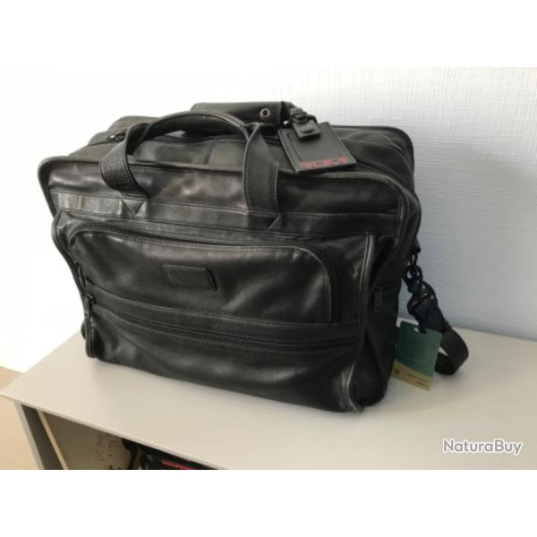 SAC DE VOYAGE TUMI EN CUIR SOUPLE