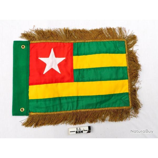 TOGO : DRAPEAU FANION VOITURE DIPLOMATIQUE  #.3