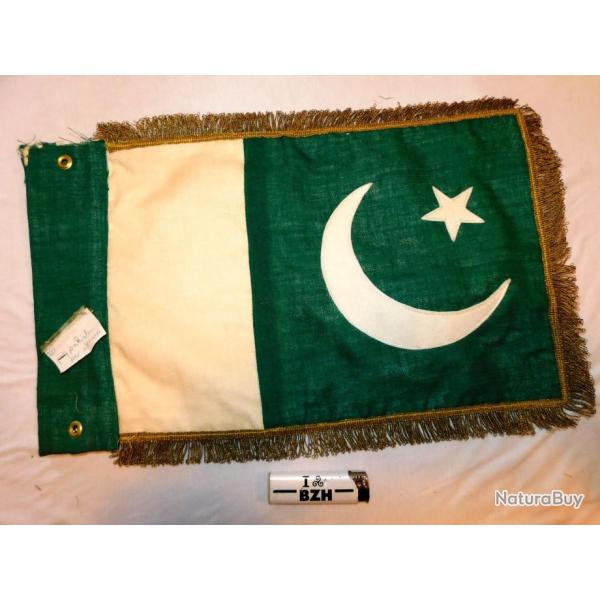 PAKISTAN : DRAPEAU FANION VOITURE DIPLOMATIQUE -