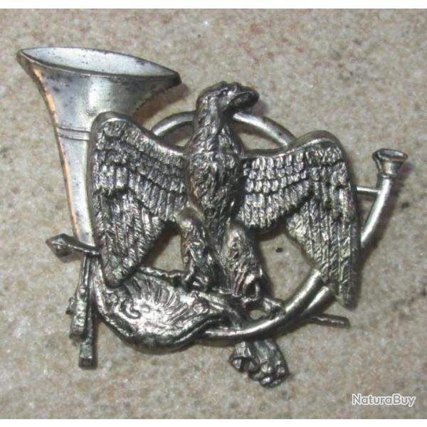 24� Groupe de Chasseurs M�canis�s, dos lisse embouti, 2 anneaux