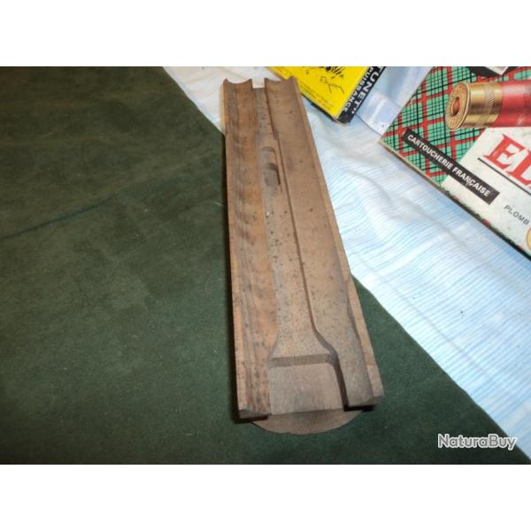 DEVANT BOIS - LONGUESSE IDEAL CAL 12 OU 16 PRET A FINIR LONG 23 CM .