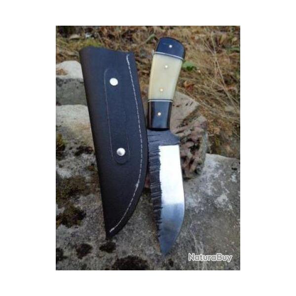 Couteau de chasse Bush Craft - Lame carbone forg�e � la main - Os et corne (3)